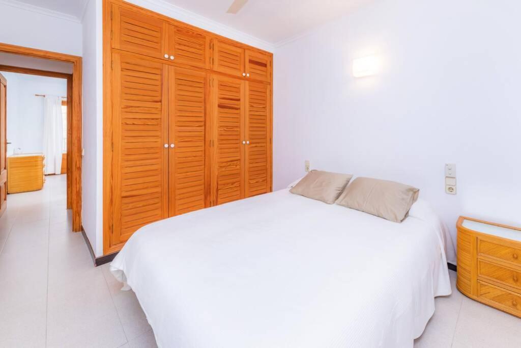 Beach House S'Illot Bagian luar foto