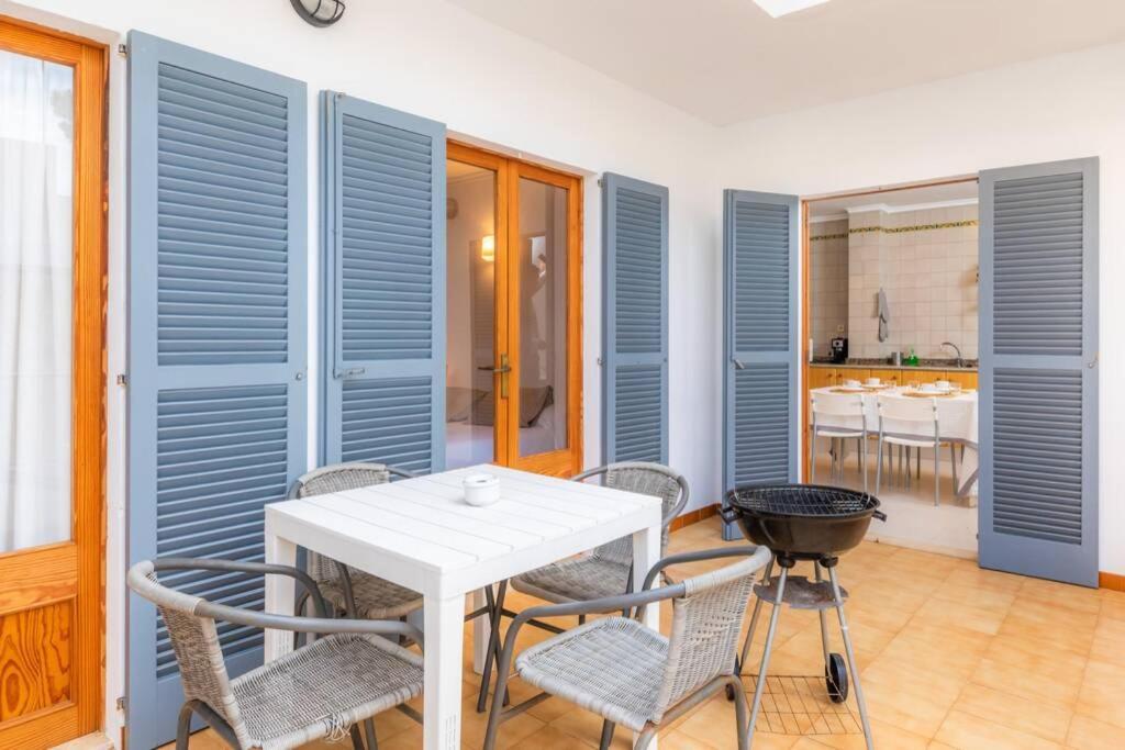 Beach House S'Illot Bagian luar foto